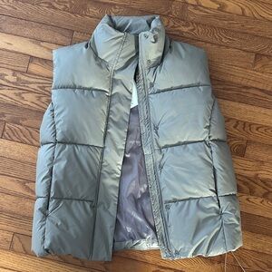 Women's Elegant Gray Quilted Vest